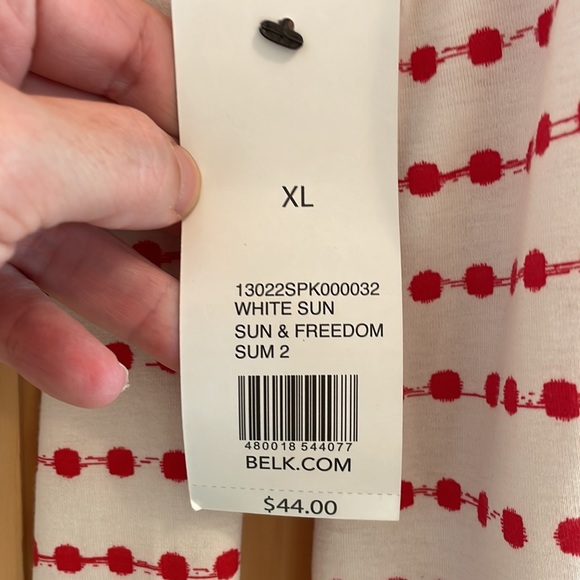 BNWT New Directions Womens 3/4 Sleeve Printed Shark Bite Hem Top High Low Sz XL - Picture 5 of 6